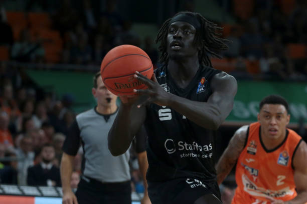 守布置和快 守布置和快