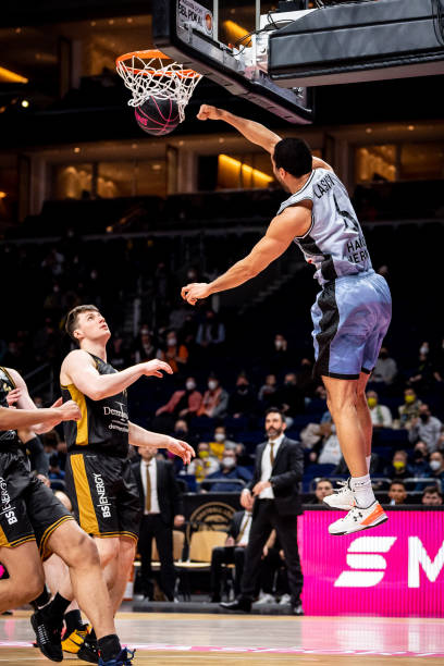 满堂喝彩 满堂喝彩